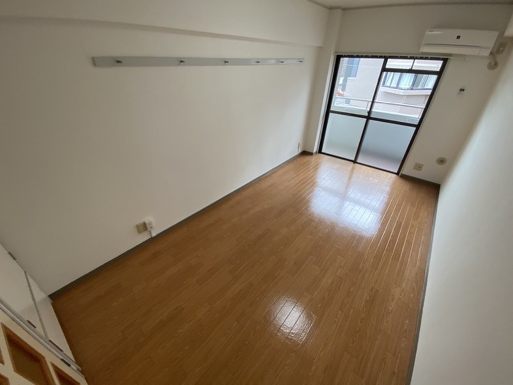 (2/22) 居室・リビング