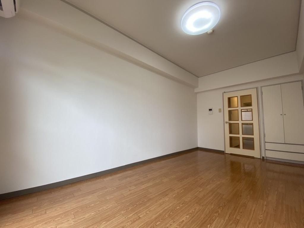 (14/22) 居室・リビング