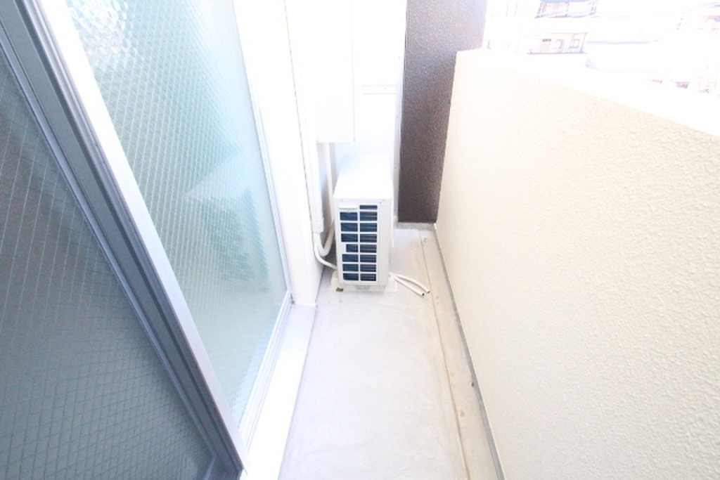 (11/26) バルコニー