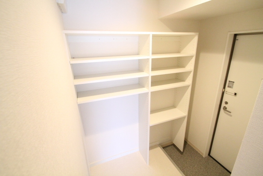 (7/17) 玄関 (7/17) 玄関