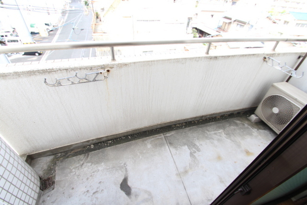 (11/23) バルコニー