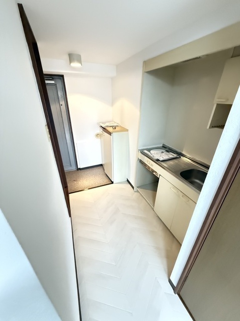 (8/19) 玄関 (8/19) 玄関