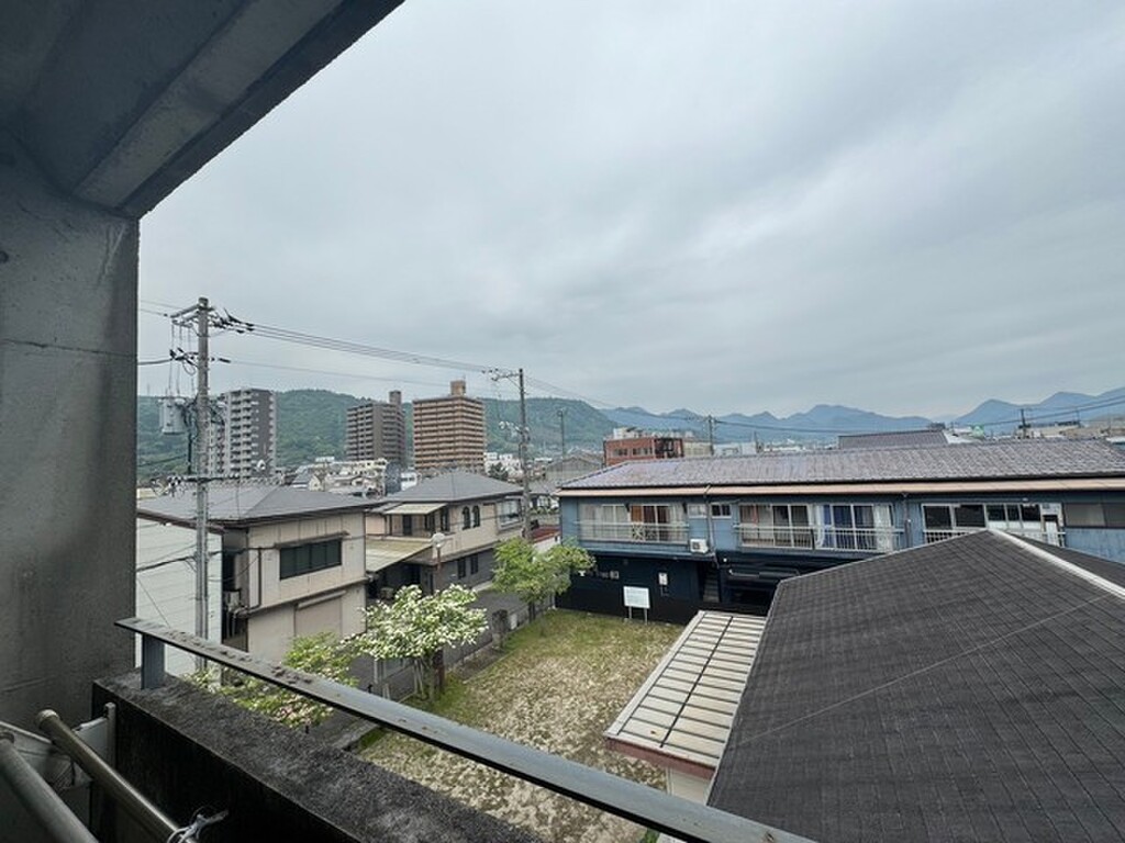 (13/28) 眺望 (13/28) 眺望