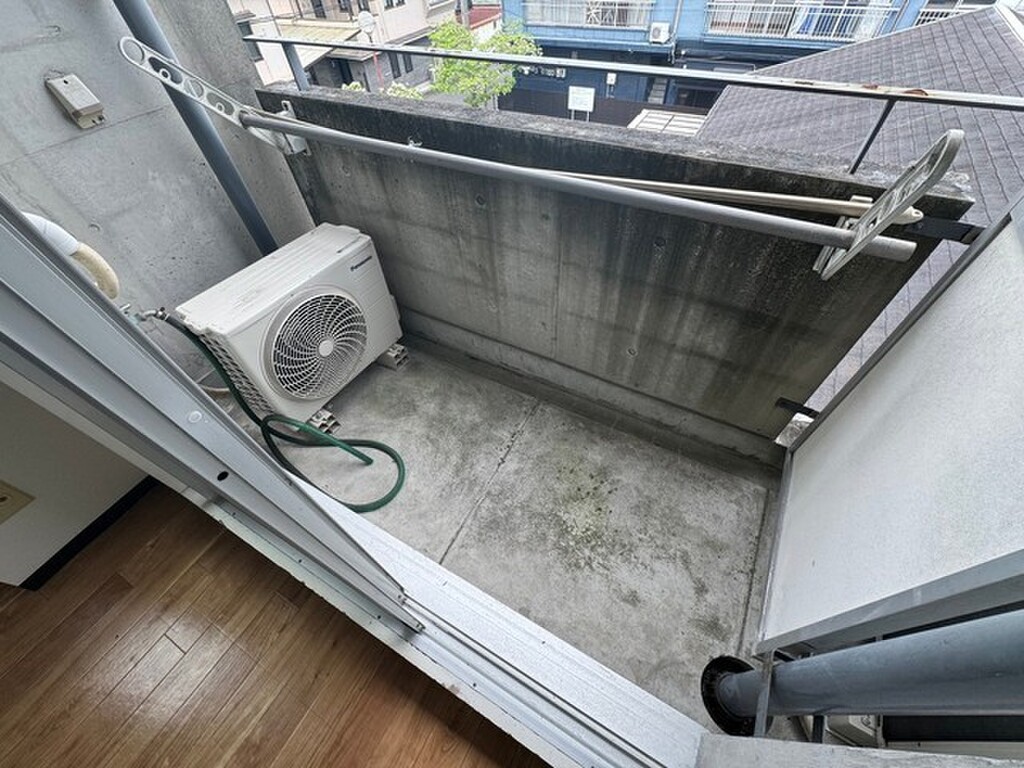 (12/28) バルコニー (12/28) バルコニー