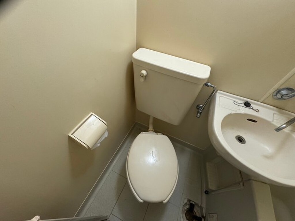 (5/27) トイレ (5/27) トイレ