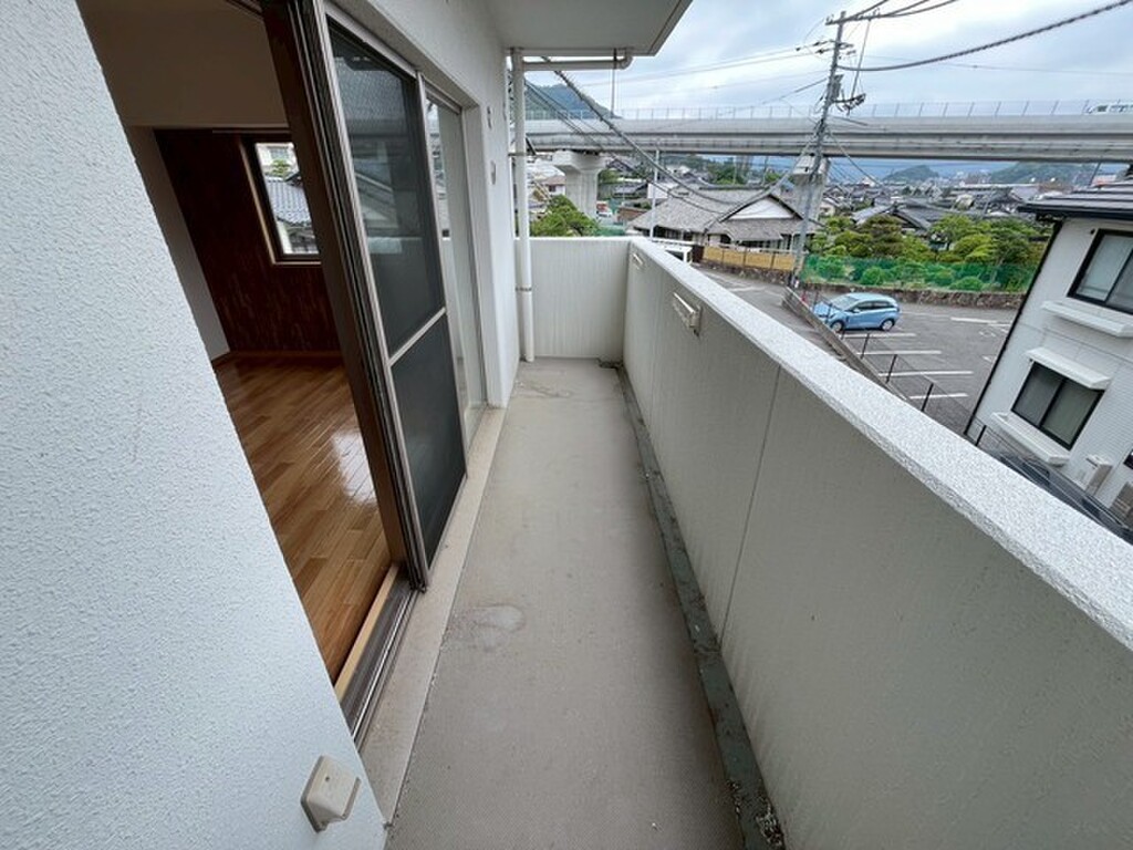 (11/30) バルコニー