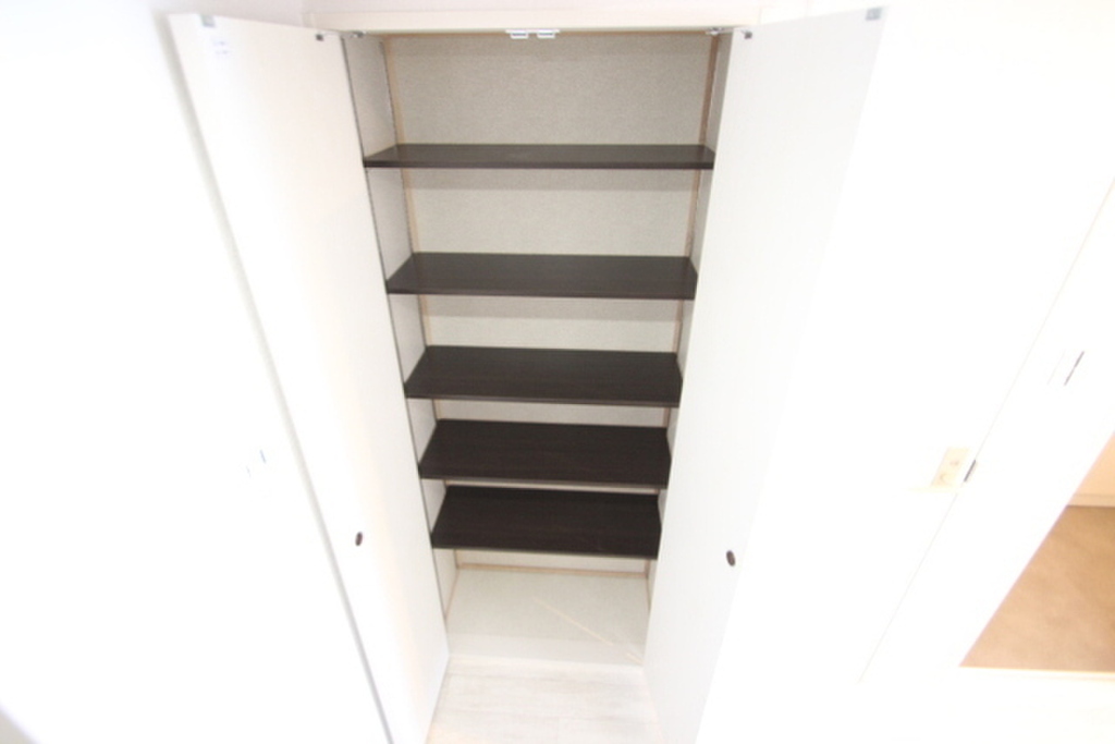 (10/17) 玄関 (10/17) 玄関