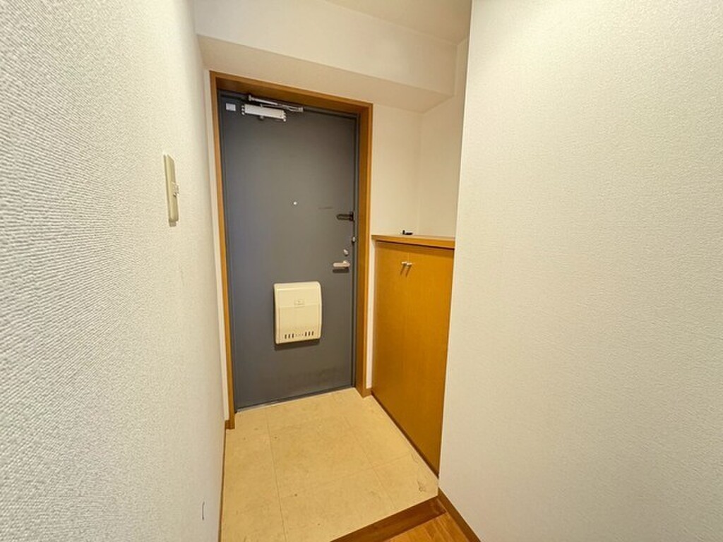 (7/22) 玄関 (7/22) 玄関