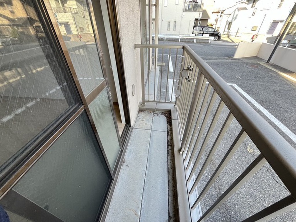 (12/32) バルコニー