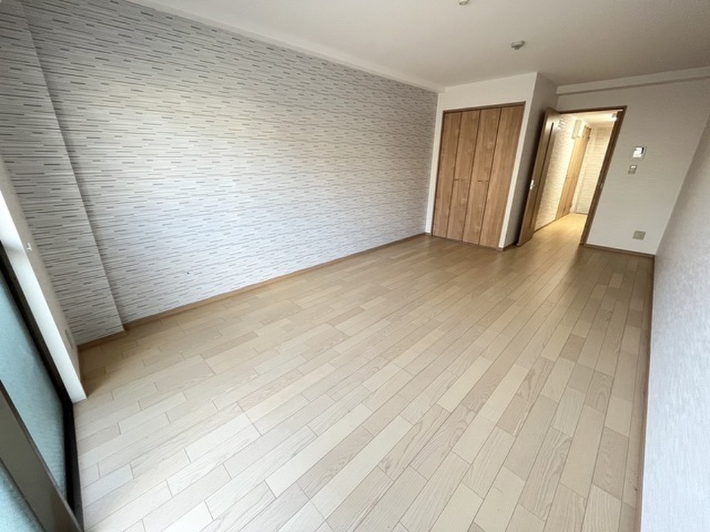 (16/32) 居室・リビング