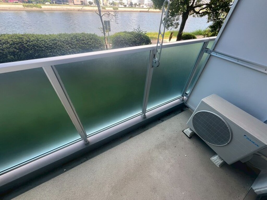 (10/16) バルコニー (10/16) バルコニー