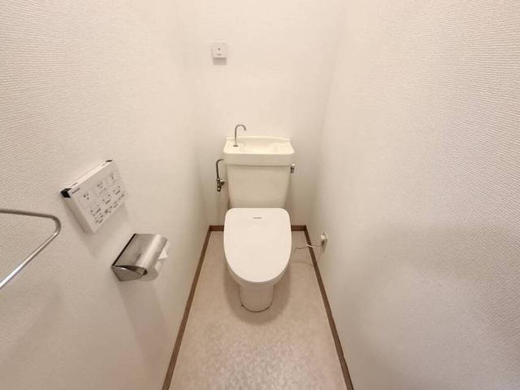 (10/20) トイレ (10/20) トイレ