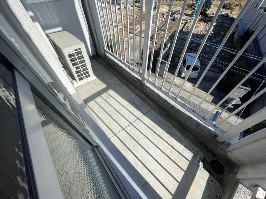 (9/23) バルコニー