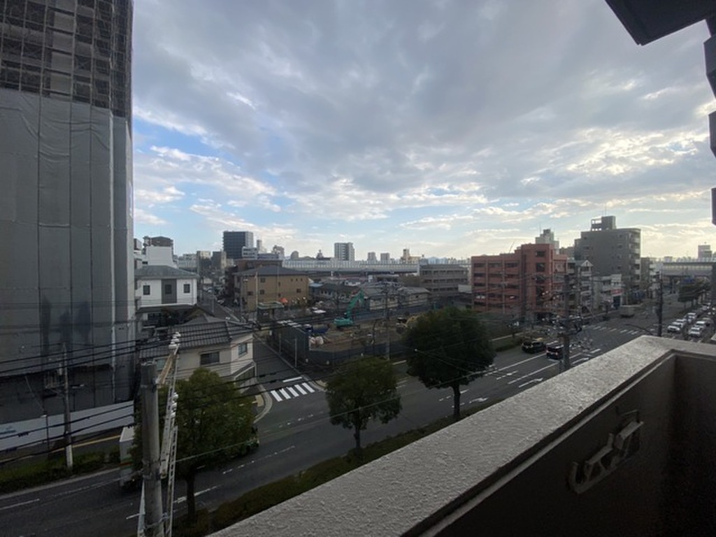 (13/19) 眺望 (13/19) 眺望