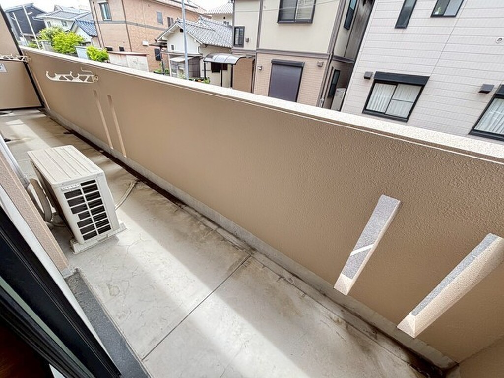 (13/29) バルコニー (13/29) バルコニー