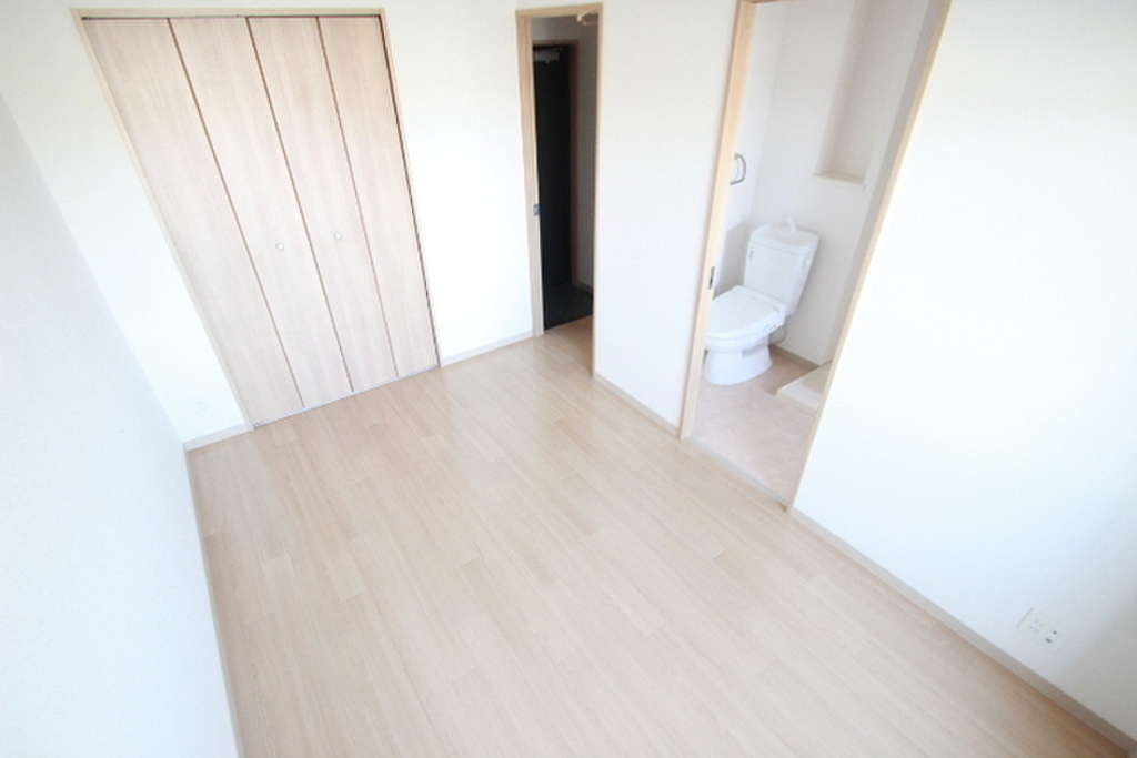 (15/27) 他号室の写真です