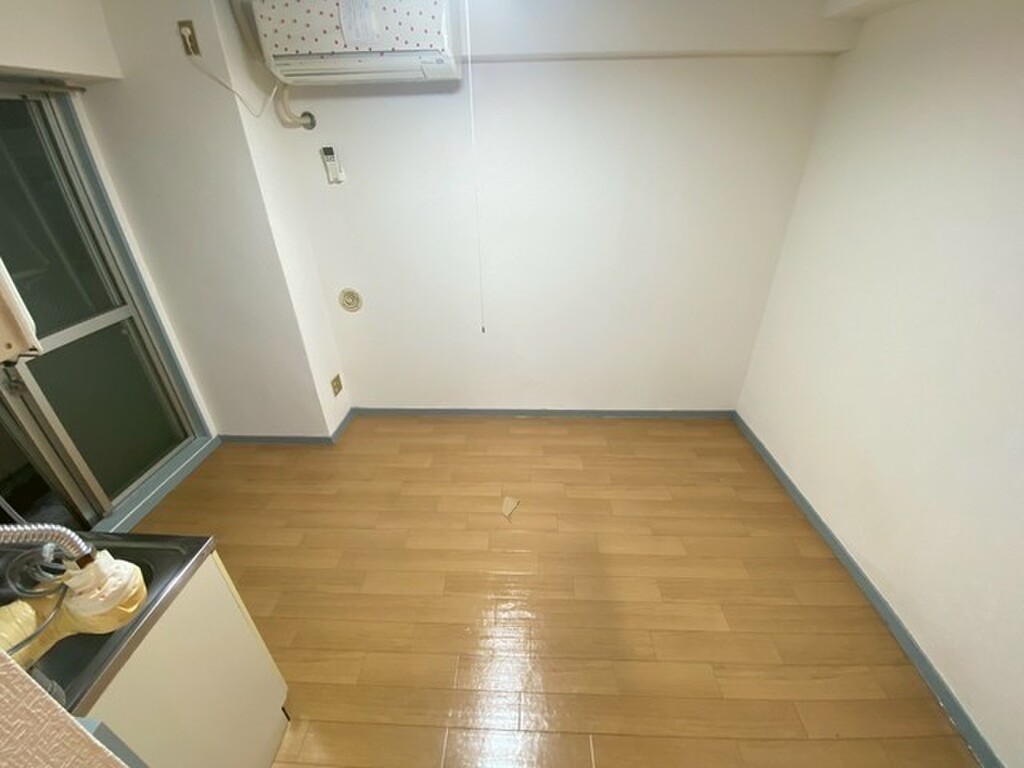 (13/19) 居室・リビング