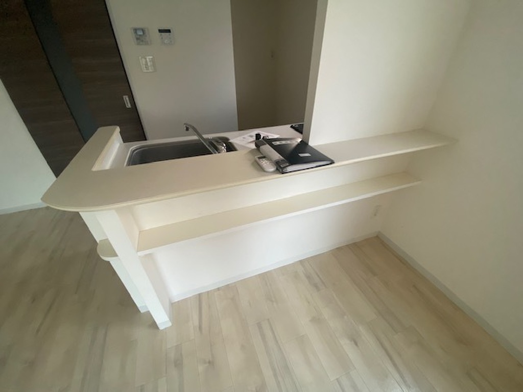 (16/23) キッチン