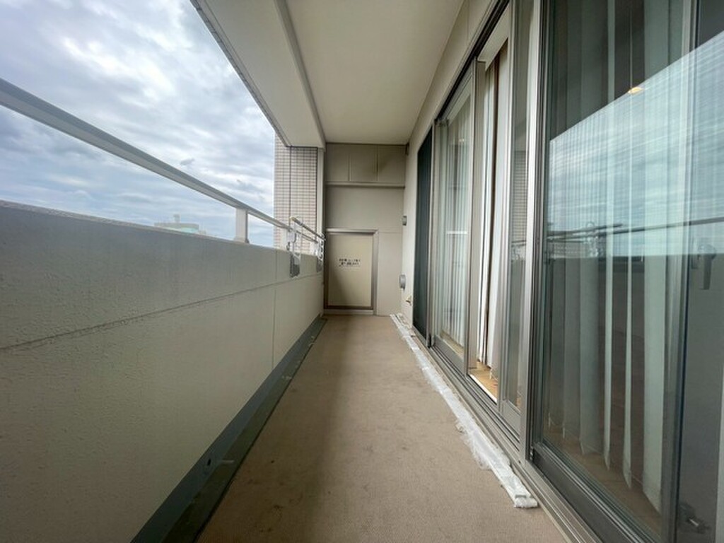 (11/19) バルコニー