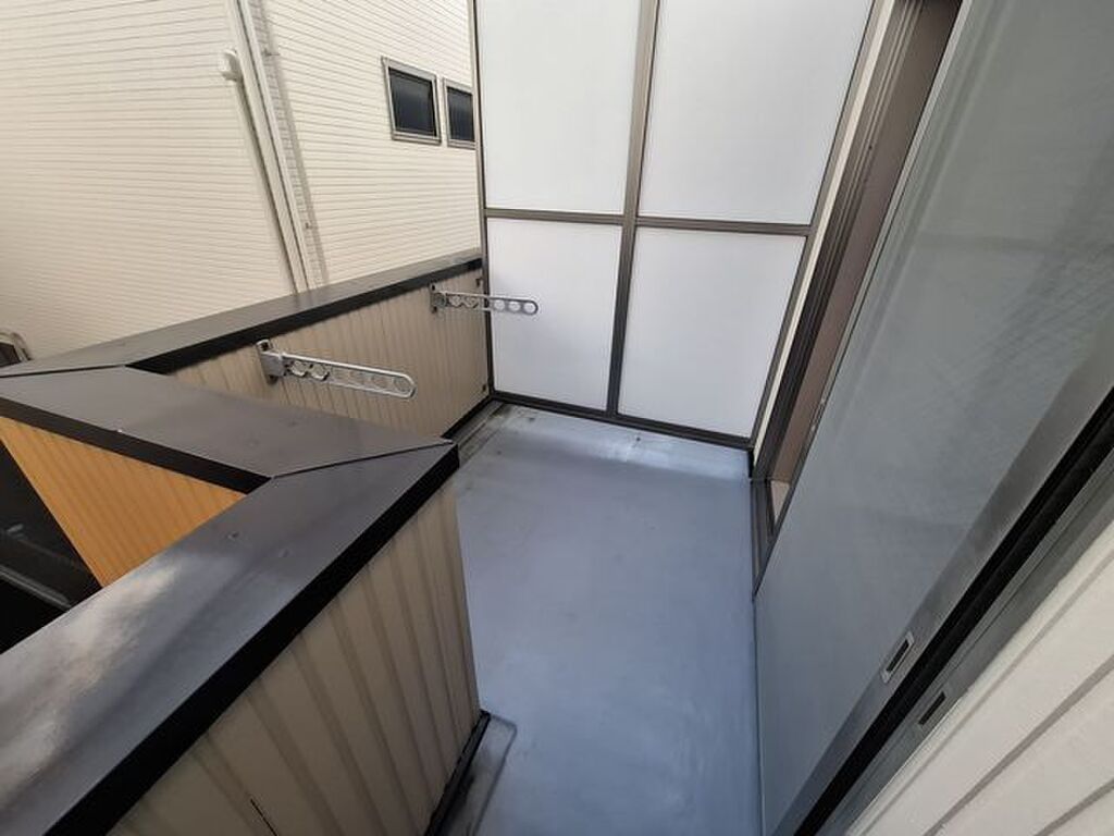 (8/19) バルコニー