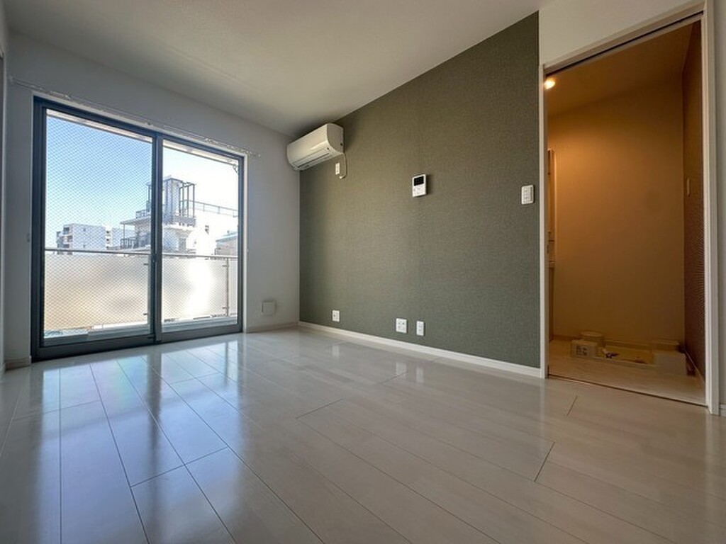 (2/25) 居室・リビング (2/25) 居室・リビング