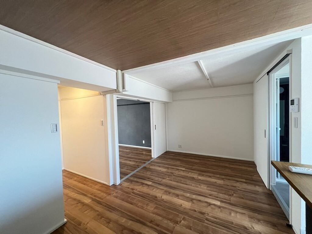 (16/25) 居室・リビング