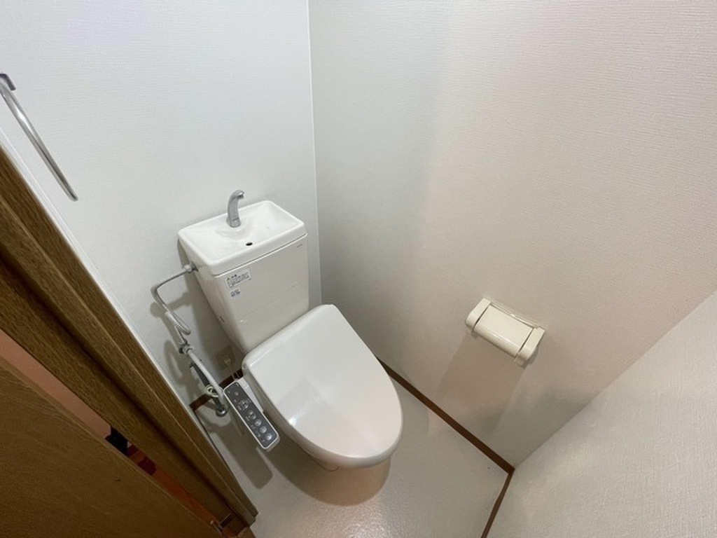 (5/23) トイレ (5/23) トイレ