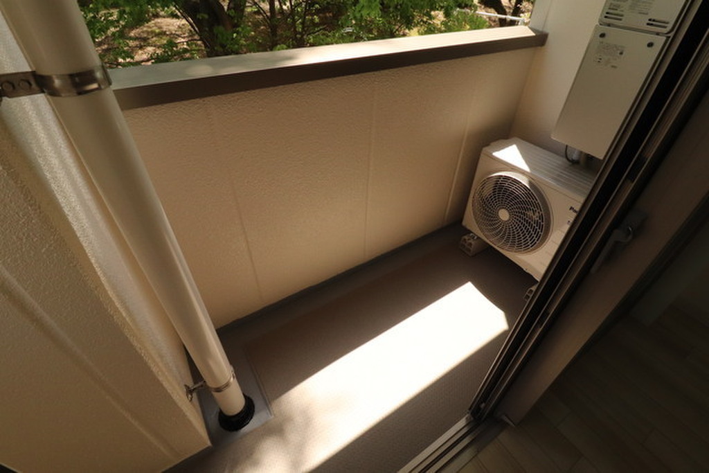 (12/17) バルコニー