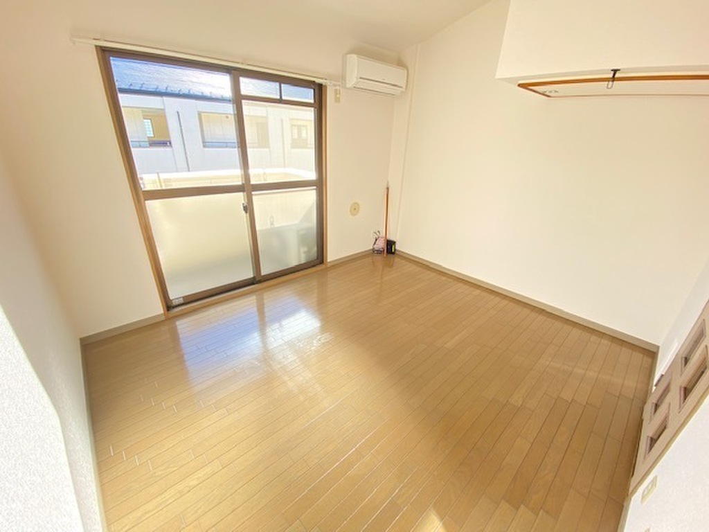 (2/23) 居室・リビング (2/23) 居室・リビング