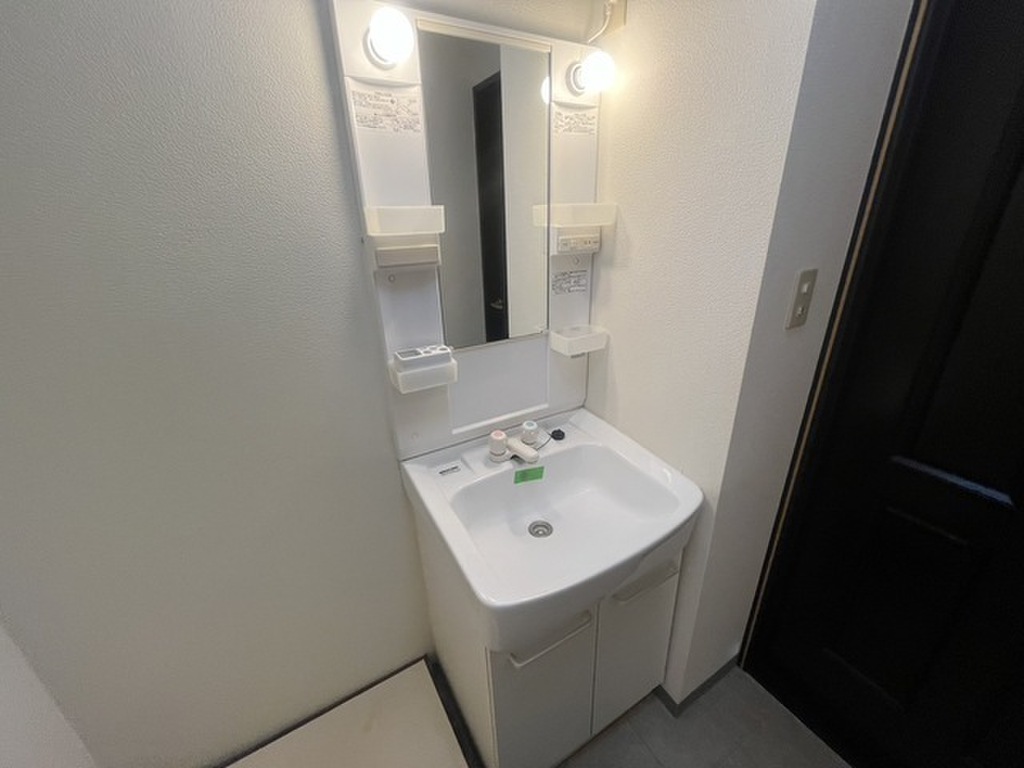 (6/20) 別階3号室