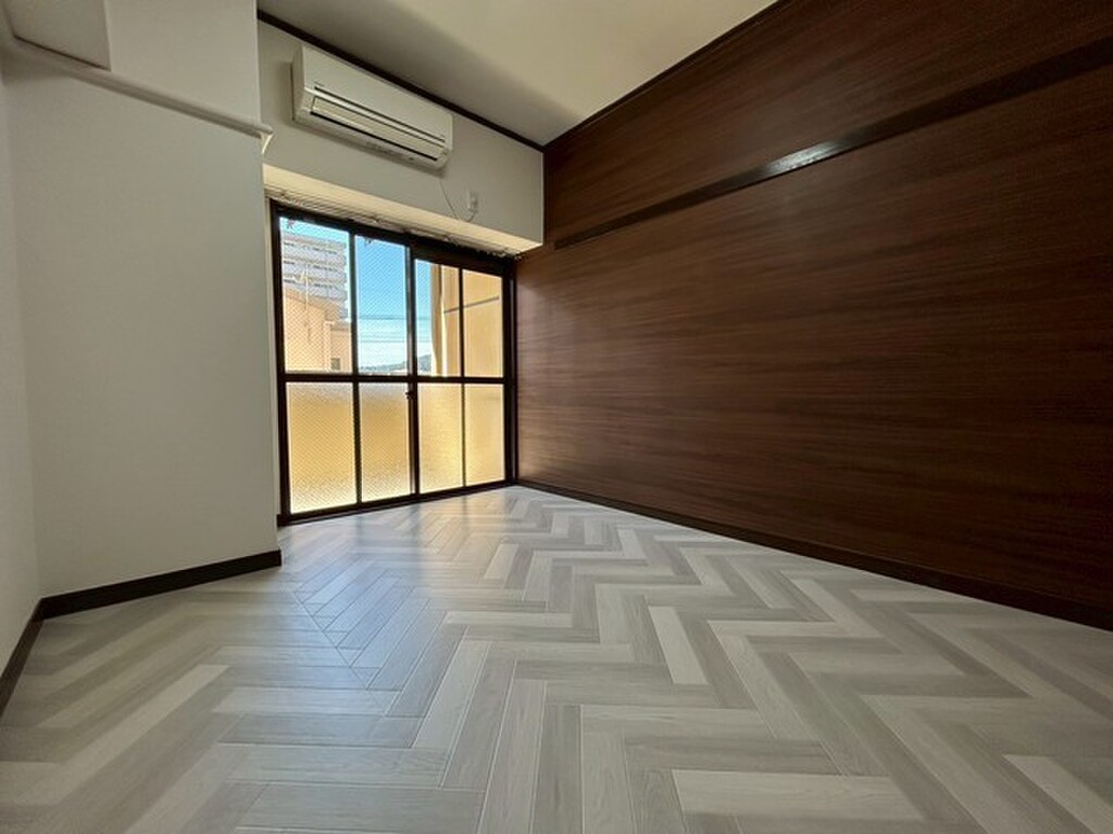 (16/22) 居室・リビング