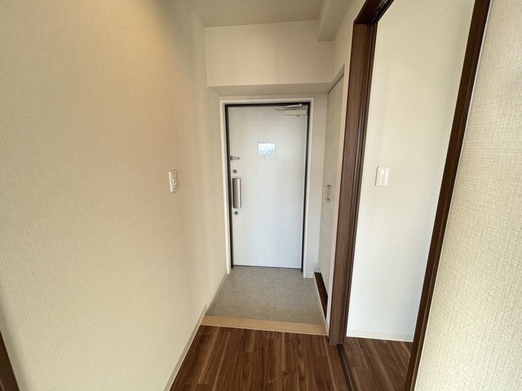 (10/24) 玄関 (10/24) 玄関