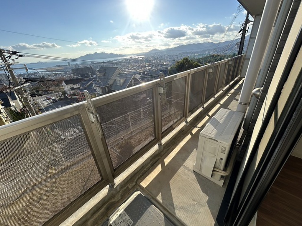 (12/24) バルコニー (12/24) バルコニー