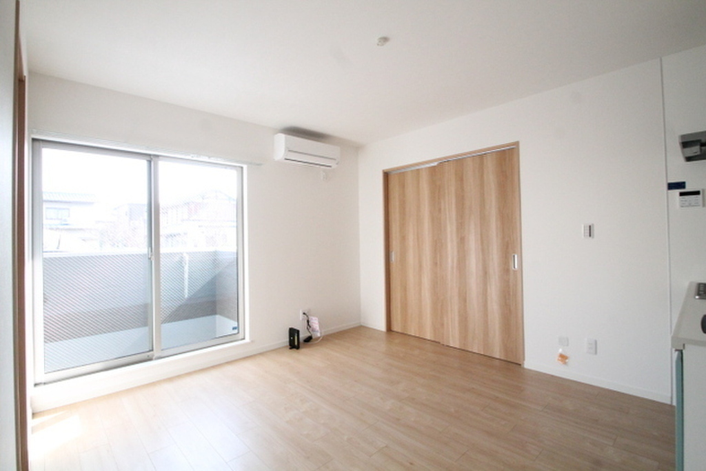 (2/27) 居室・リビング (2/27) 居室・リビング