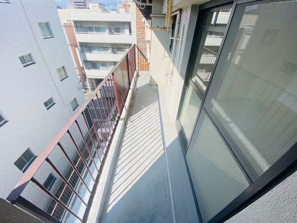 (15/24) バルコニー (15/24) バルコニー