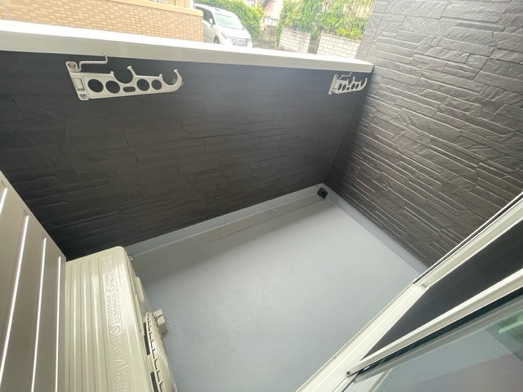 (8/28) バルコニー (8/28) バルコニー