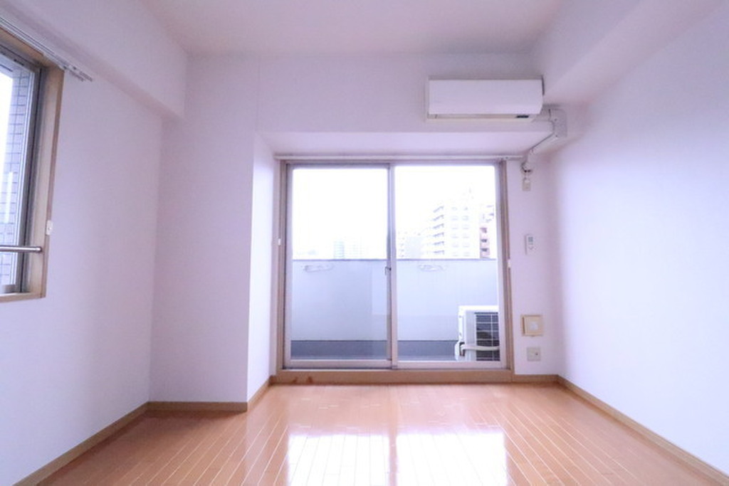 (2/19) ＊他号室の写真を使用。