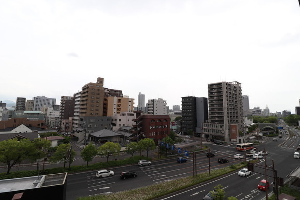 (12/19) ＊他号室の写真を使用。