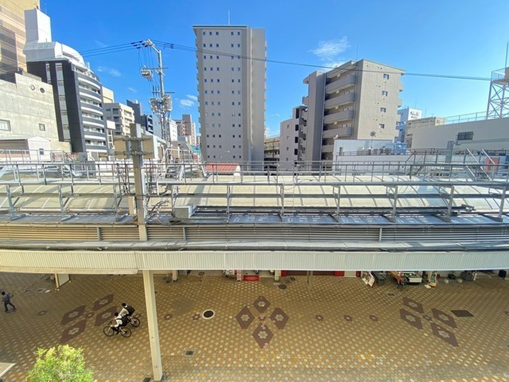 (13/18) 眺望 (13/18) 眺望