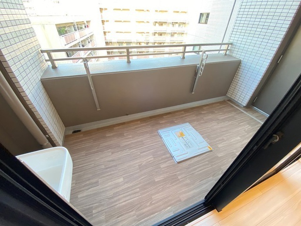 (9/22) バルコニー