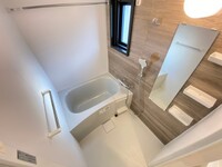 ※写真は建築中のもの　別号室です