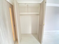 ※写真は建築中のもの　別号室です