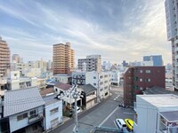 ※写真は建築中のもの　別号室です