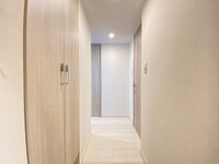 ※写真は建築中のもの　別号室です