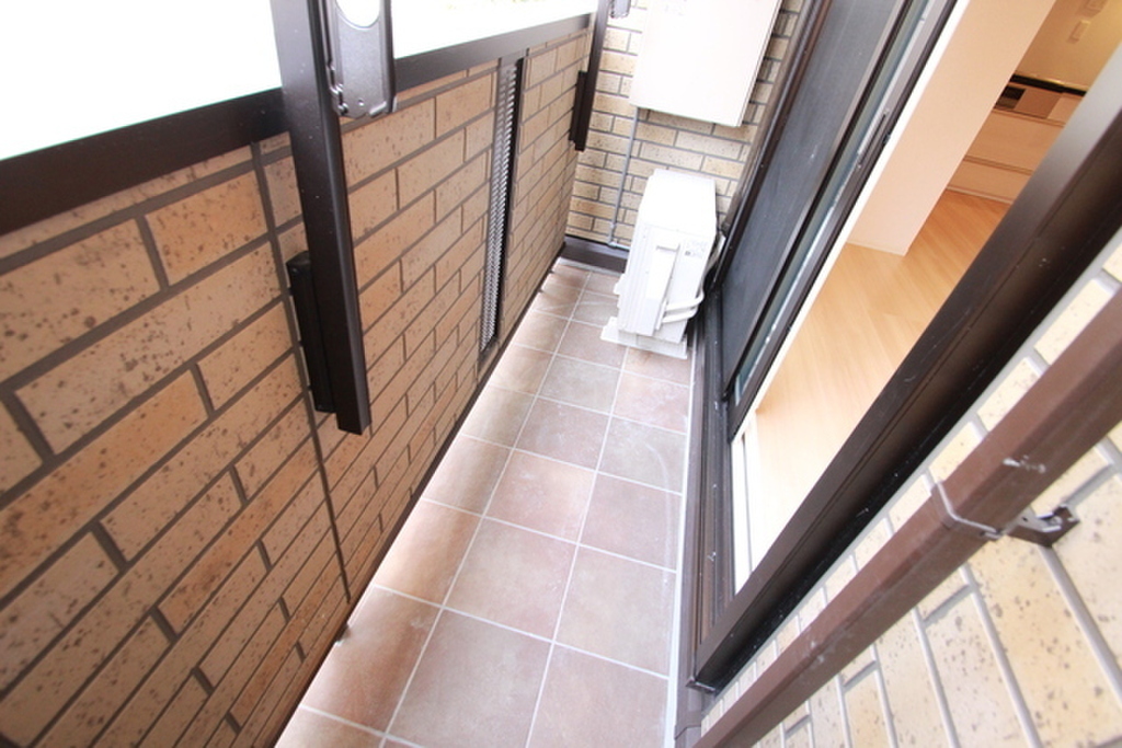 (10/22) バルコニー