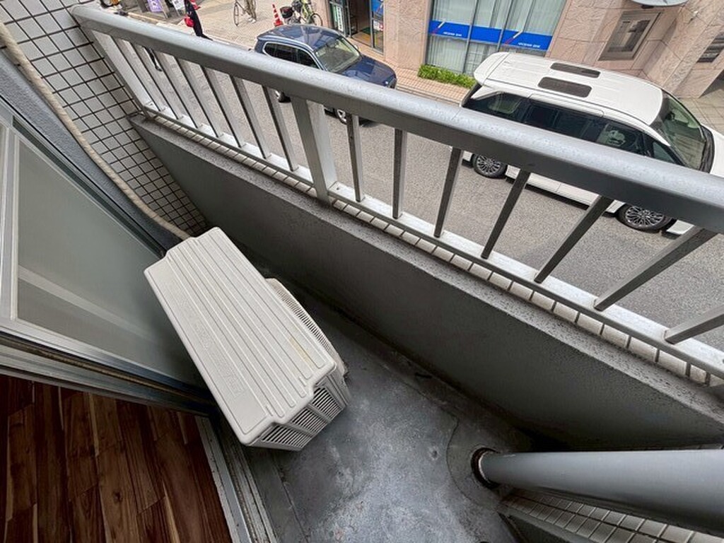 (12/20) バルコニー (12/20) バルコニー