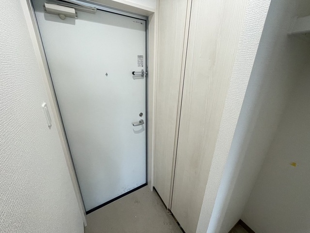 (5/24) 玄関 (5/24) 玄関