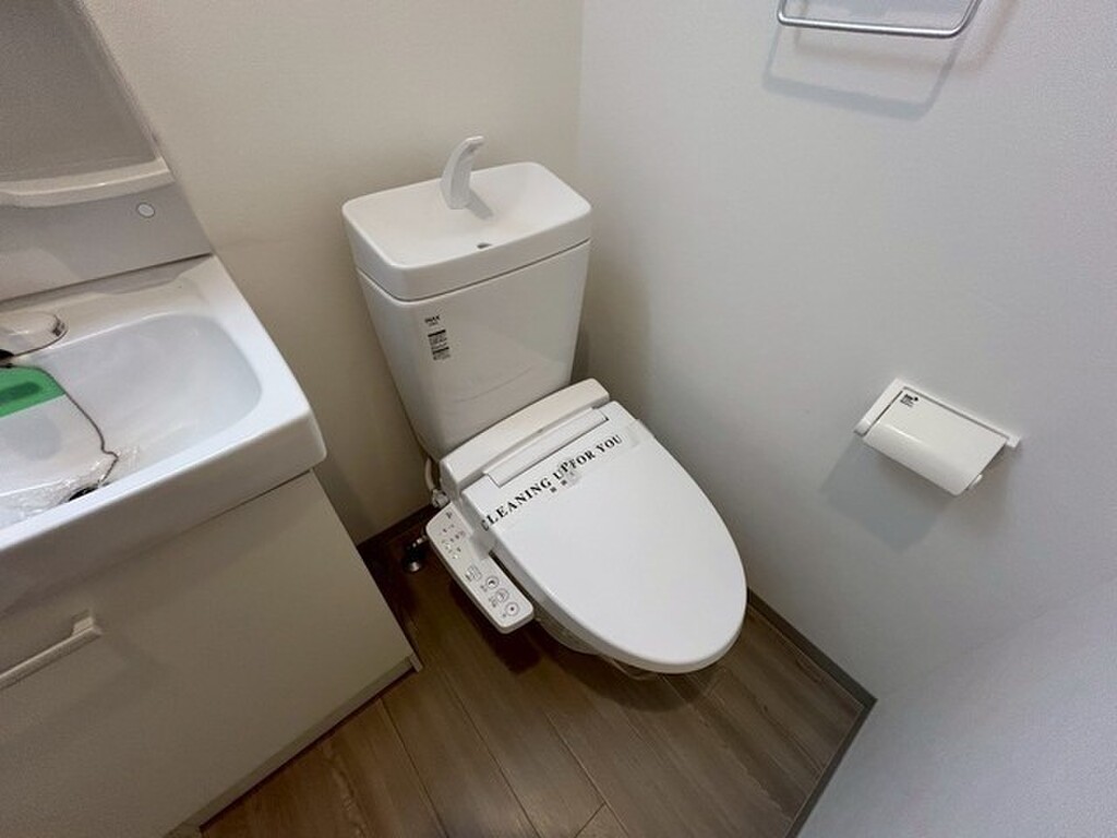 (5/28) トイレ (5/28) トイレ