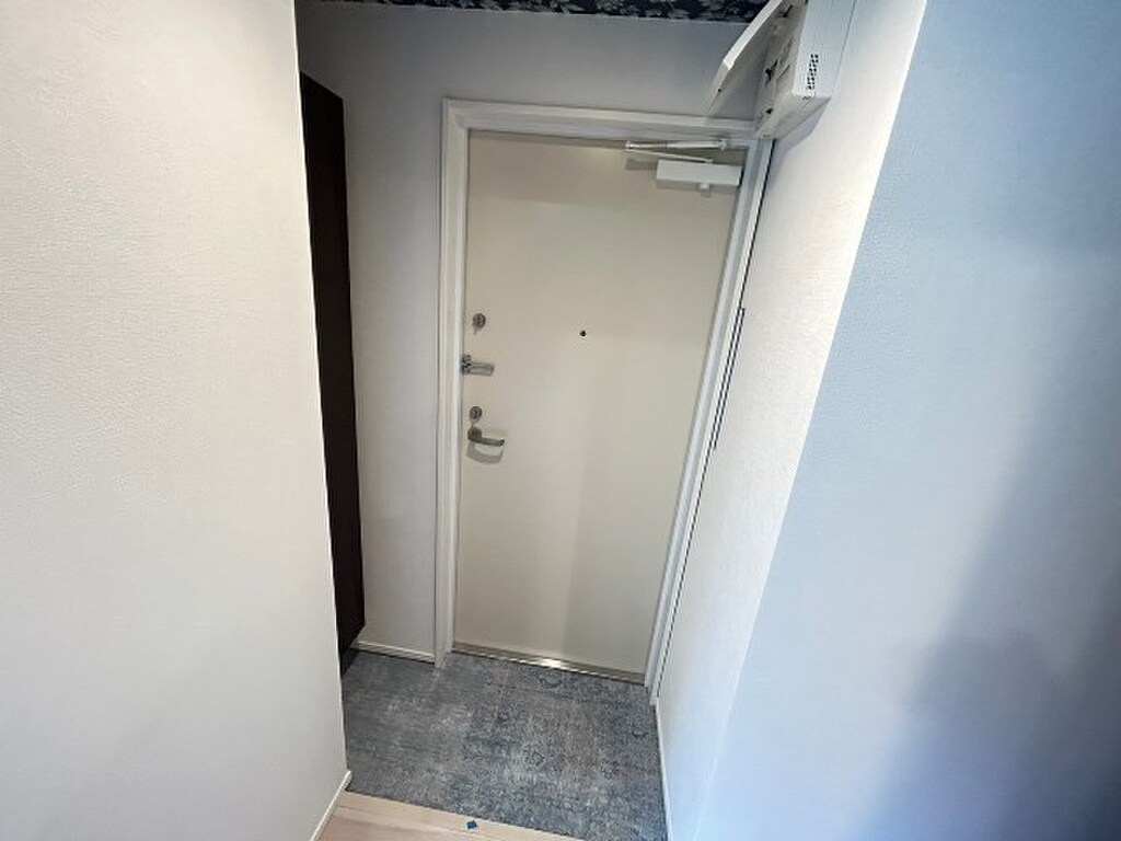 (12/27) 玄関 (12/27) 玄関