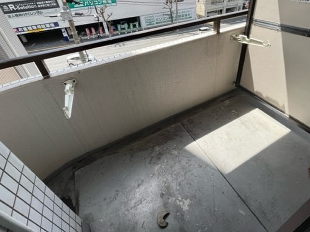 (13/18) 他号室の写真です